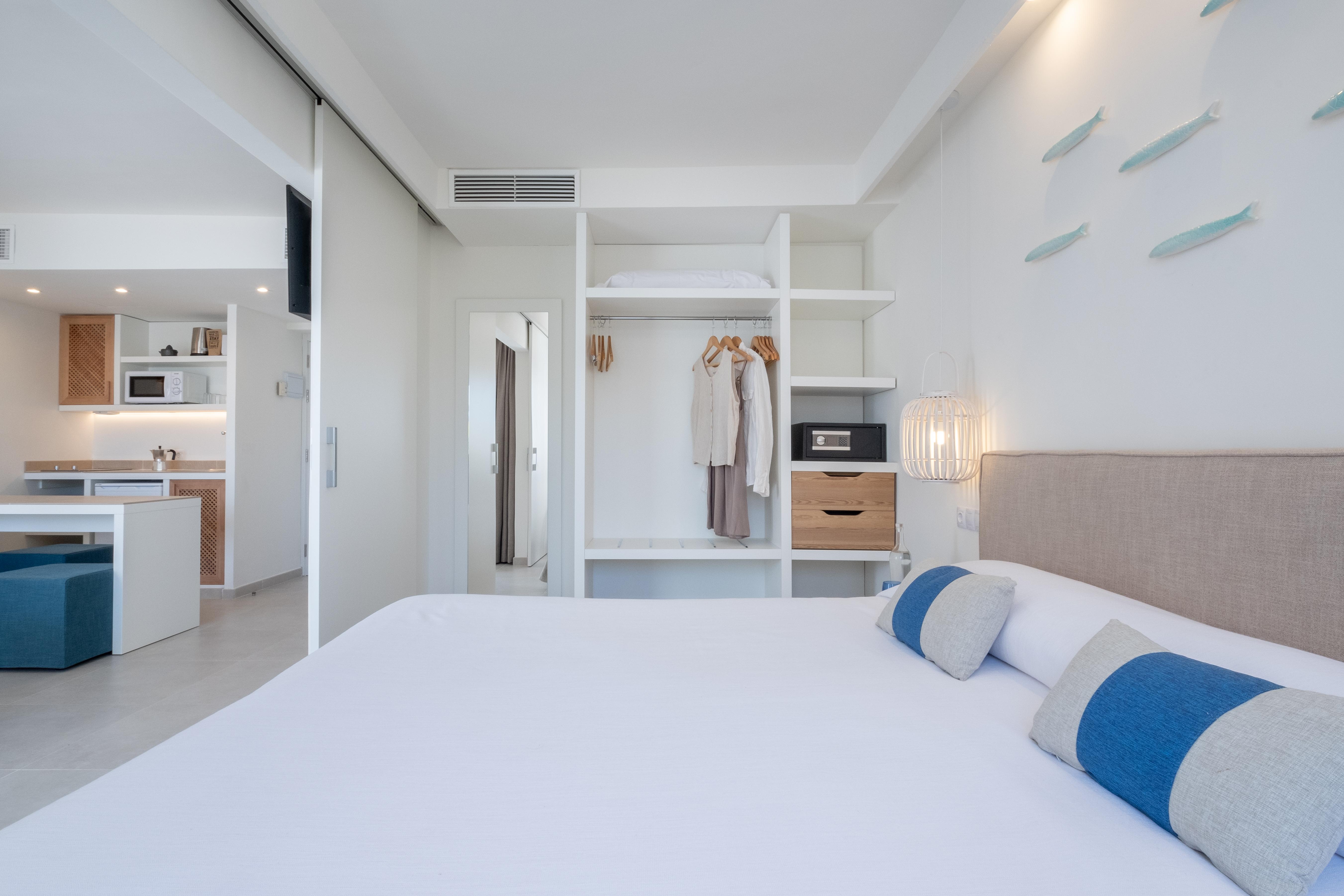 Fergus Style Carema Beach กาลาเอนบอสช์ ภายนอก รูปภาพ