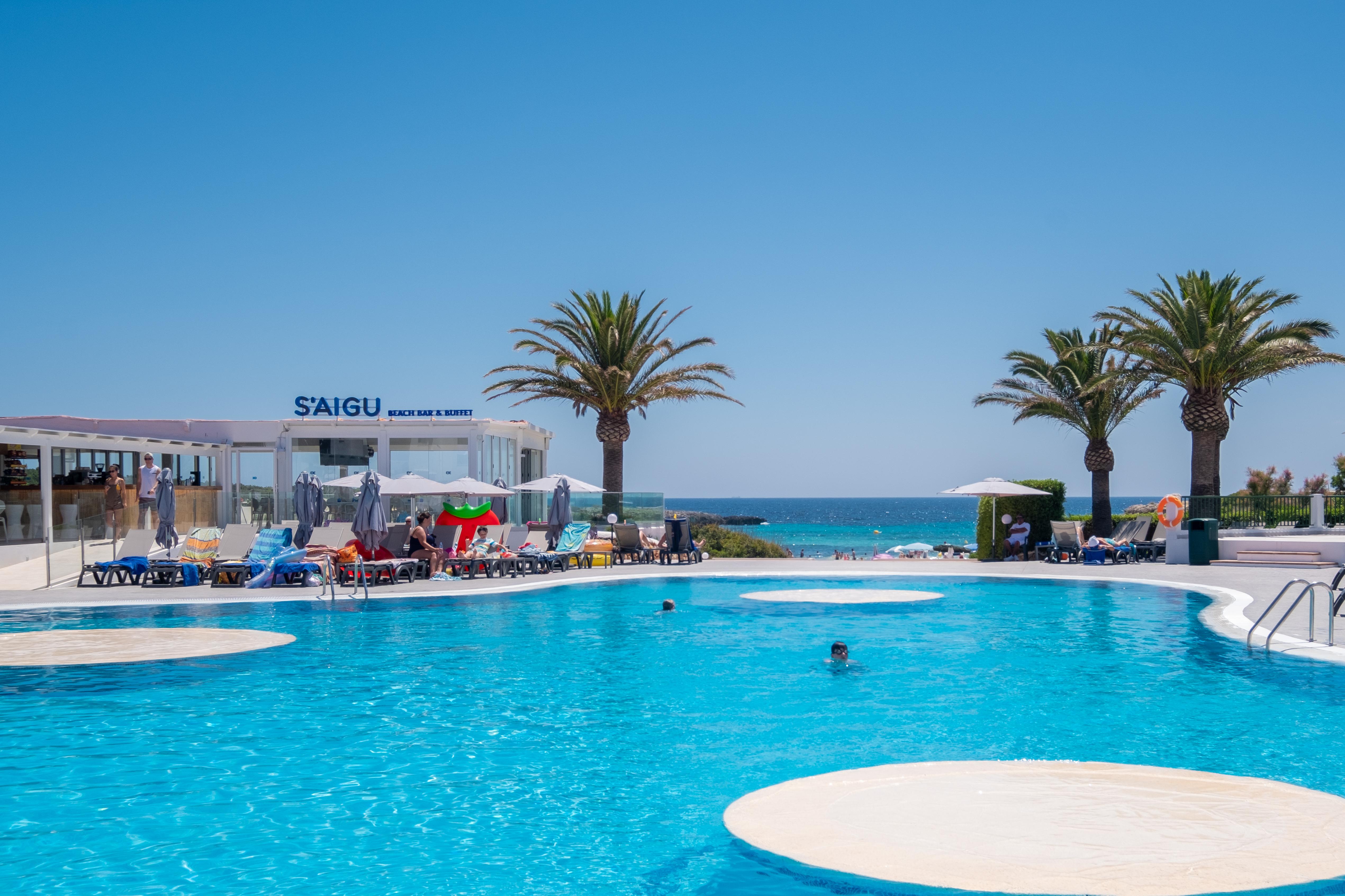 Fergus Style Carema Beach กาลาเอนบอสช์ ภายนอก รูปภาพ